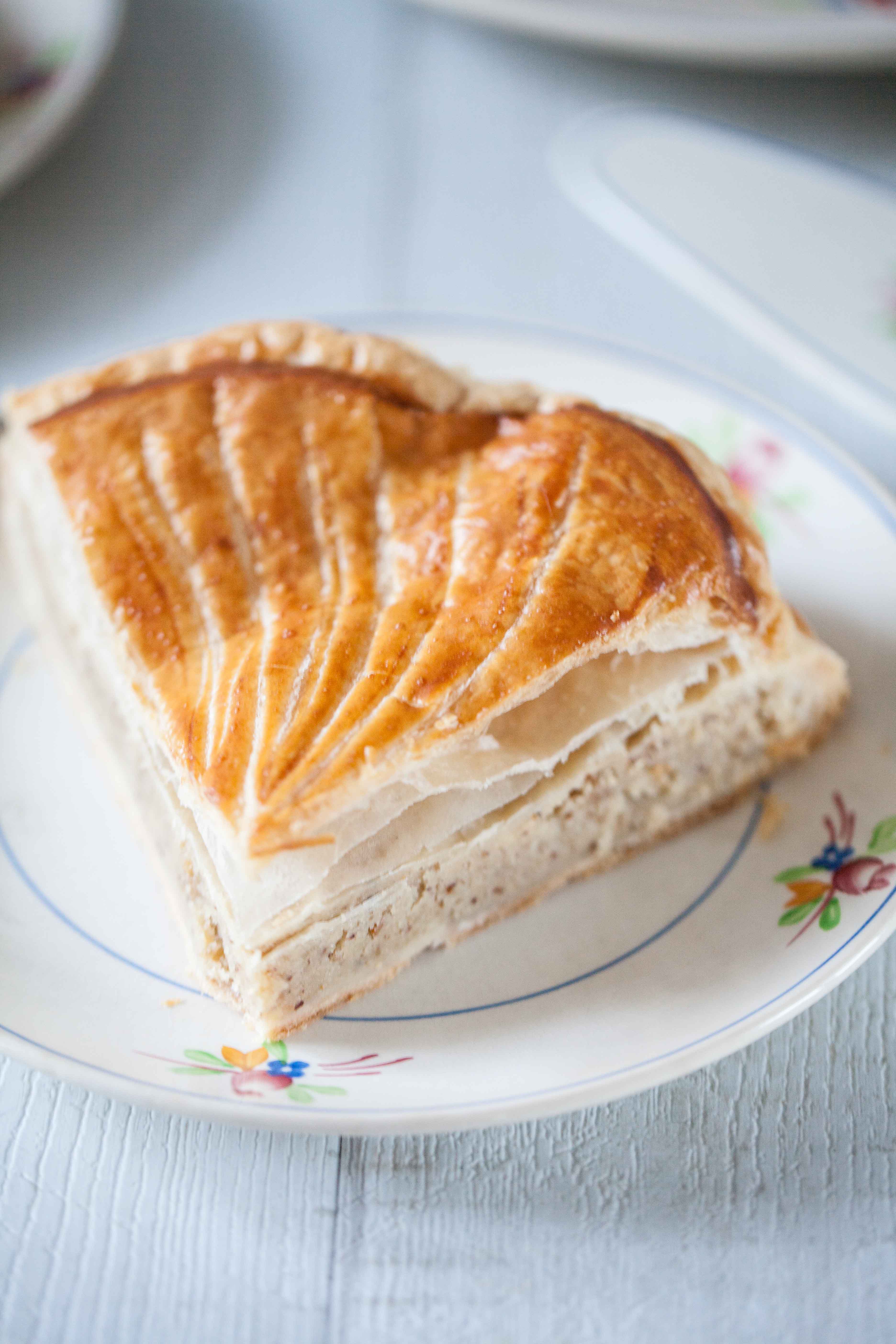 Galette Des Rois Frangipane La Recette Traditionnelle De La Galette A La Creme D Amandes