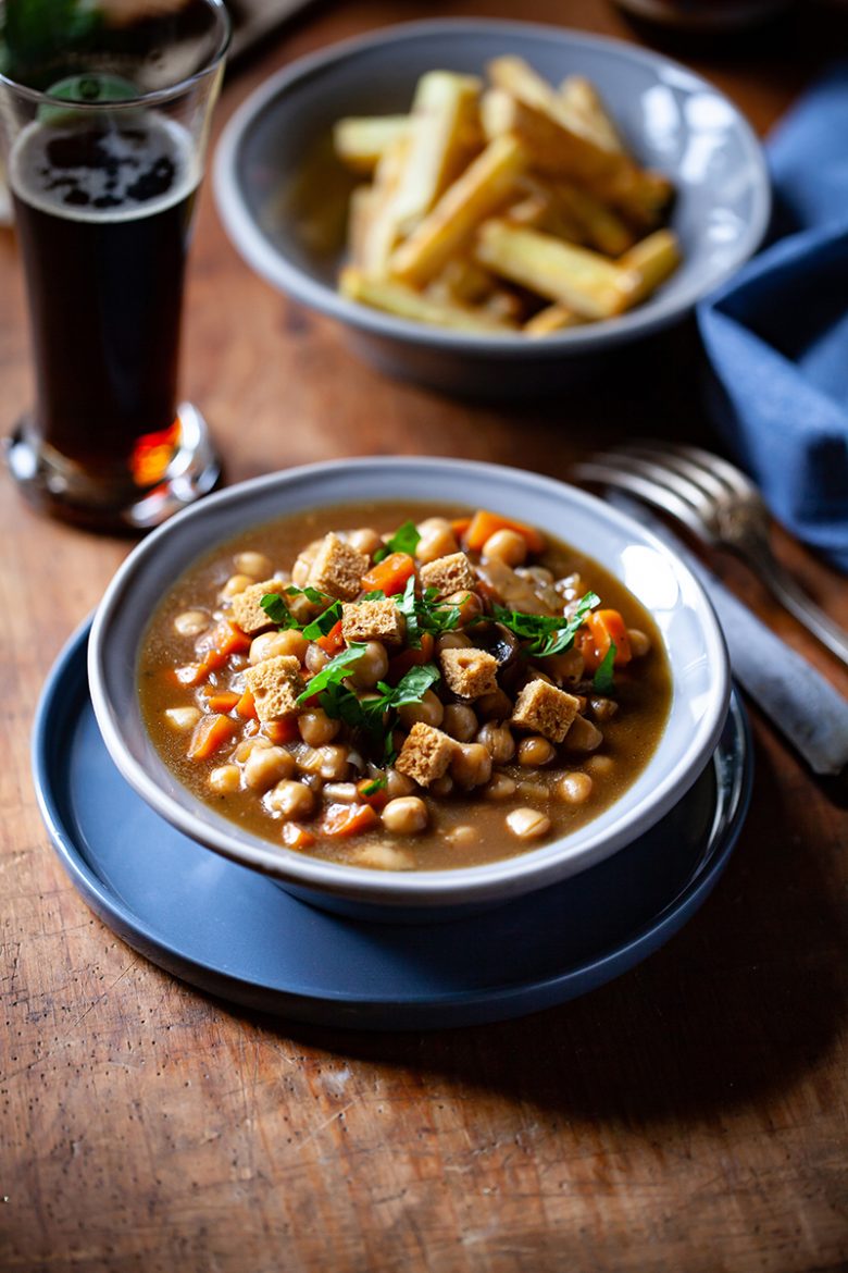 Ma recette de carbonade végétale aux pois chiche, bière et pain d'épices comme la carbonade flamande vegan