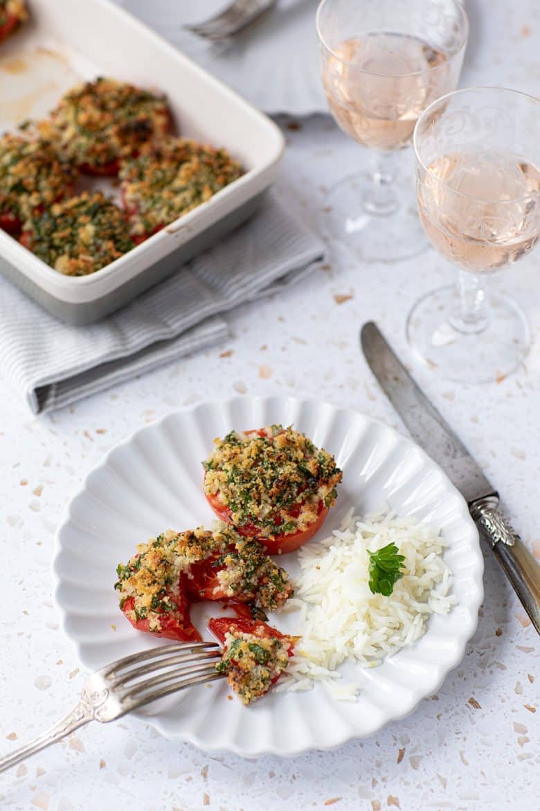 Tomates à la Provençale, la recette des tomates à la persillade cuites au four. 