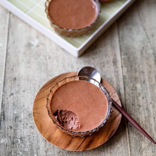 La recette de la mousse au chocolat facile.