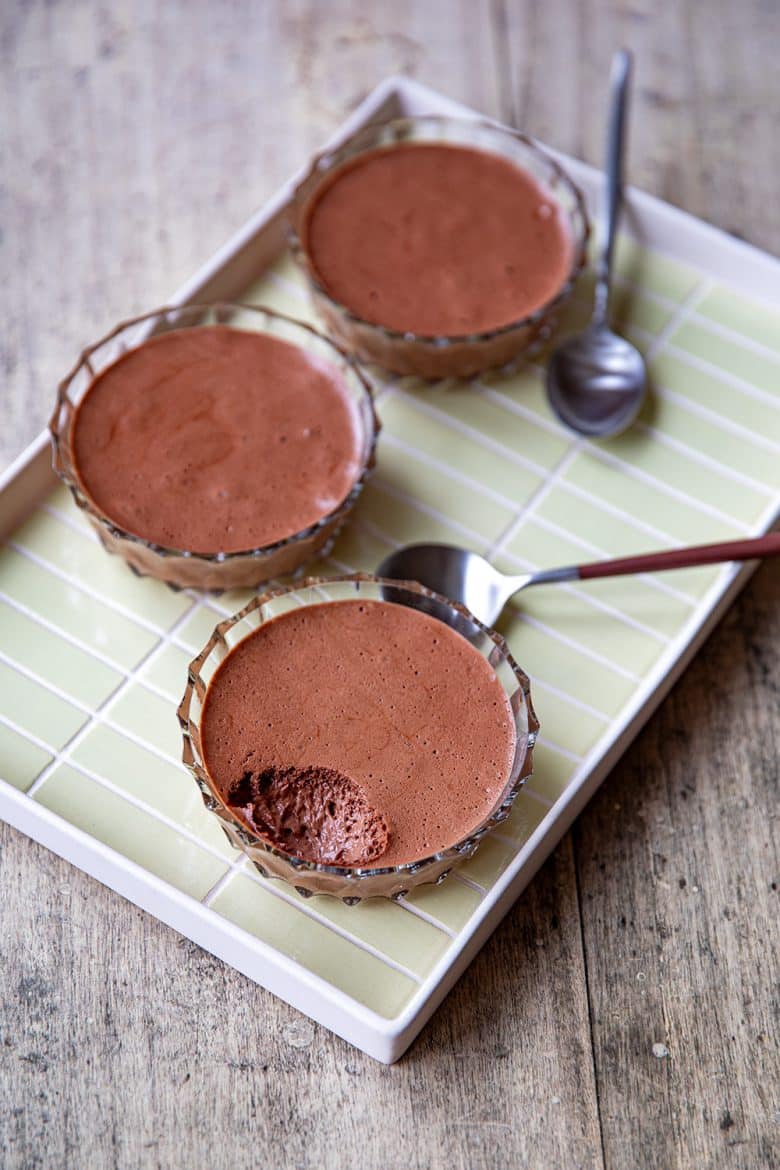 Mousse au chocolat noir. 